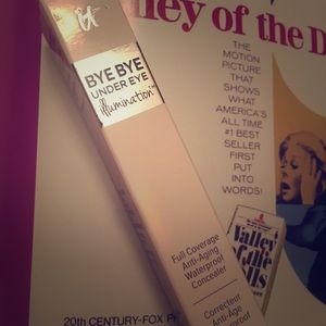 It Cosmetics BYE BYE under eye Illumination
